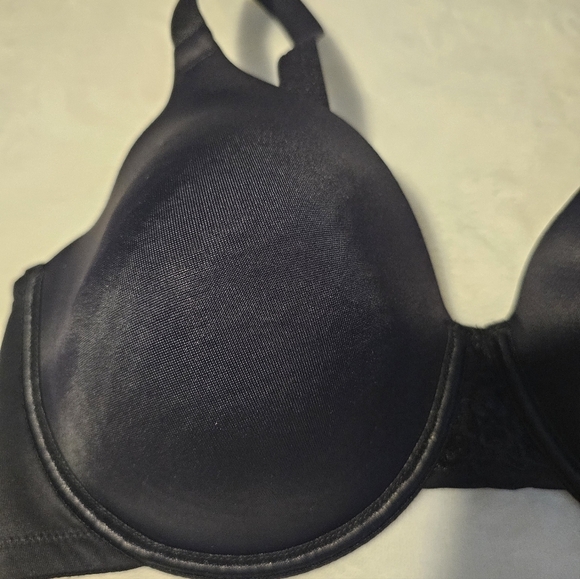 Vanity Fair 76380 Black Full Coverage Bra - Picture 4 of 7